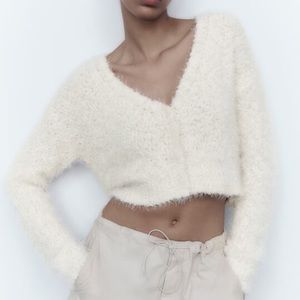 Zara Faux Fur Cropped Knit cardigan